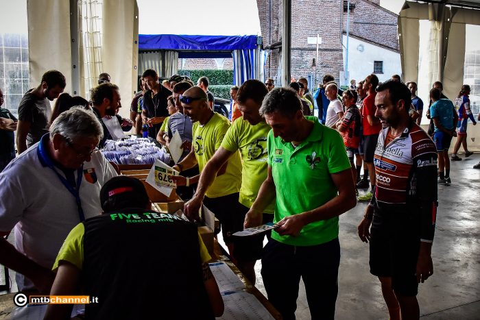 43997688534_463a897e5a_k